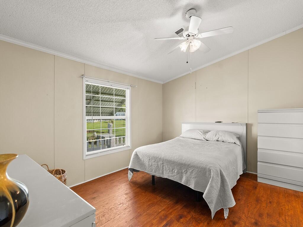 Spanish Lakes Riverfront - Residential