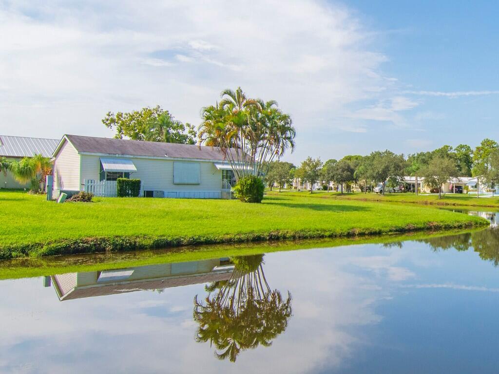 Spanish Lakes Riverfront - Residential