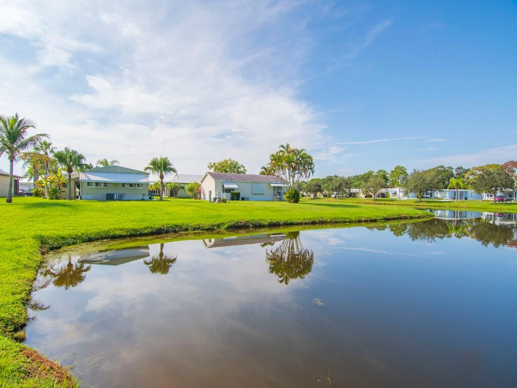 Spanish Lakes Riverfront - Residential