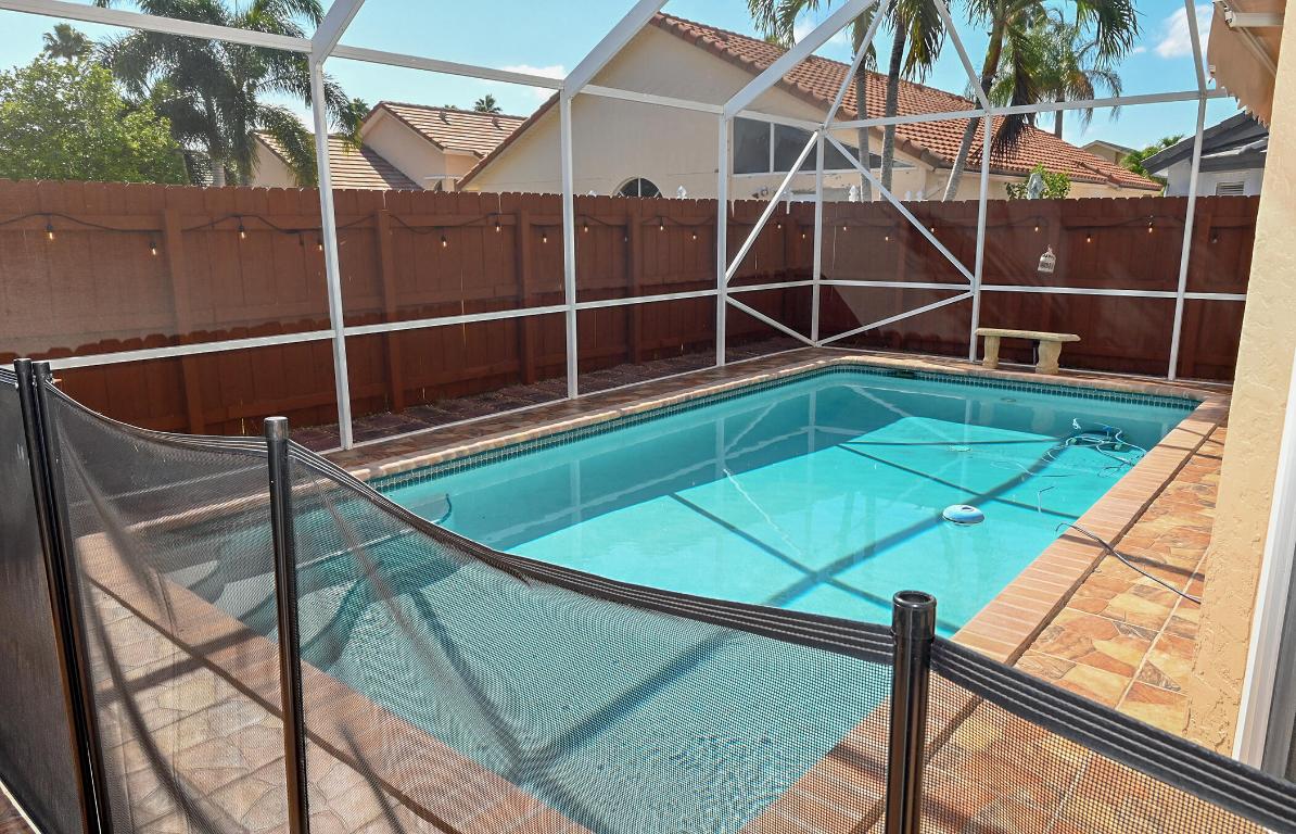 WELLINGTON TR 43 - Residential