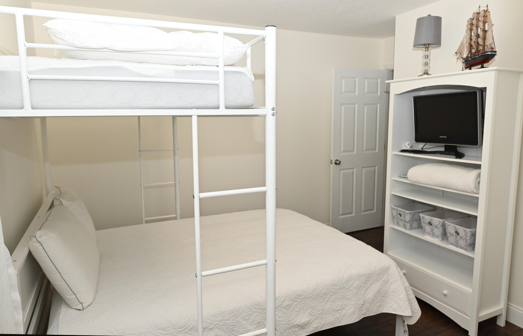 WELLINGTON TR 43 - Residential