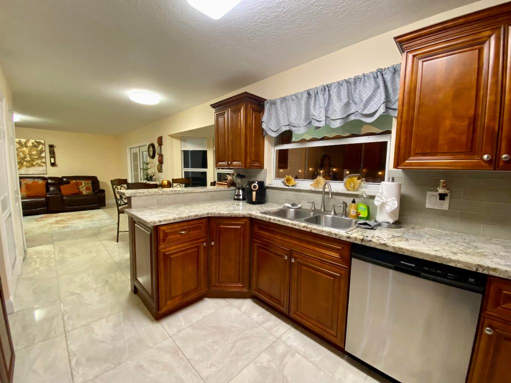 WELLINGTON TR 43 - Residential