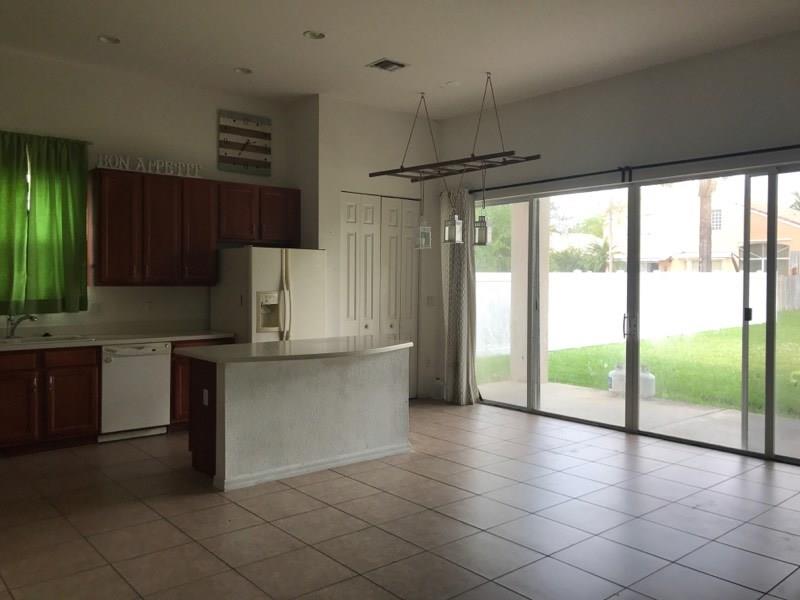 Reserve At Huntington 174 - Residential Lease