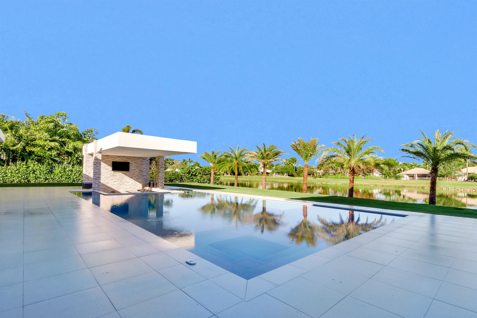 CYPRESS ISLAND OF PALM BE - Residential