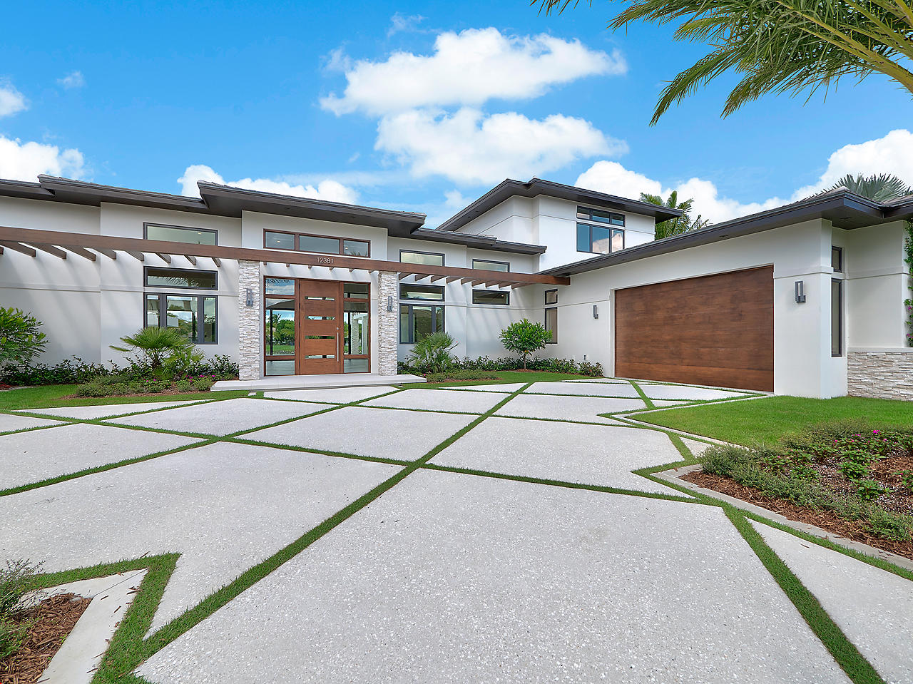 CYPRESS ISLAND OF PALM BE - Residential