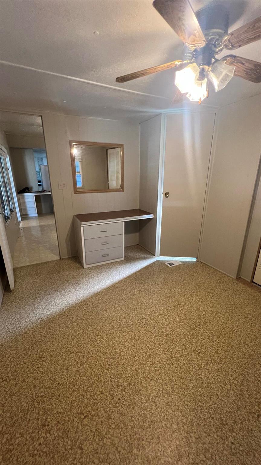 BEL-AIRE ESTATES SUBDIVIS - Residential Lease