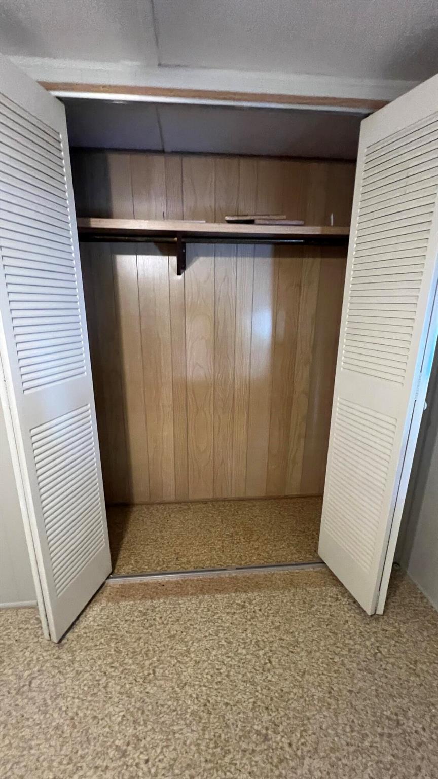 BEL-AIRE ESTATES SUBDIVIS - Residential Lease