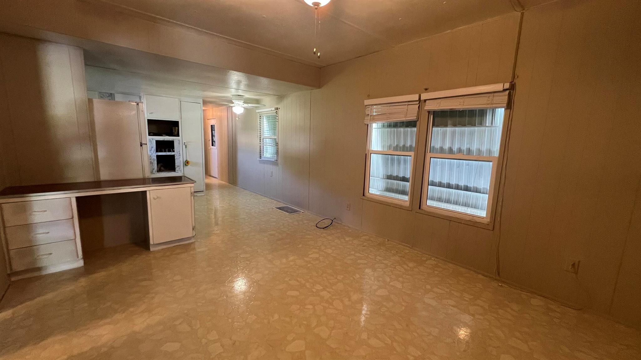 BEL-AIRE ESTATES SUBDIVIS - Residential Lease