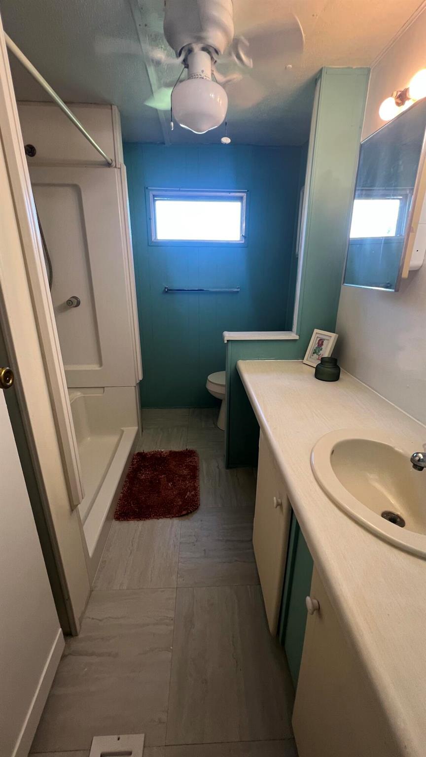 BEL-AIRE ESTATES SUBDIVIS - Residential Lease