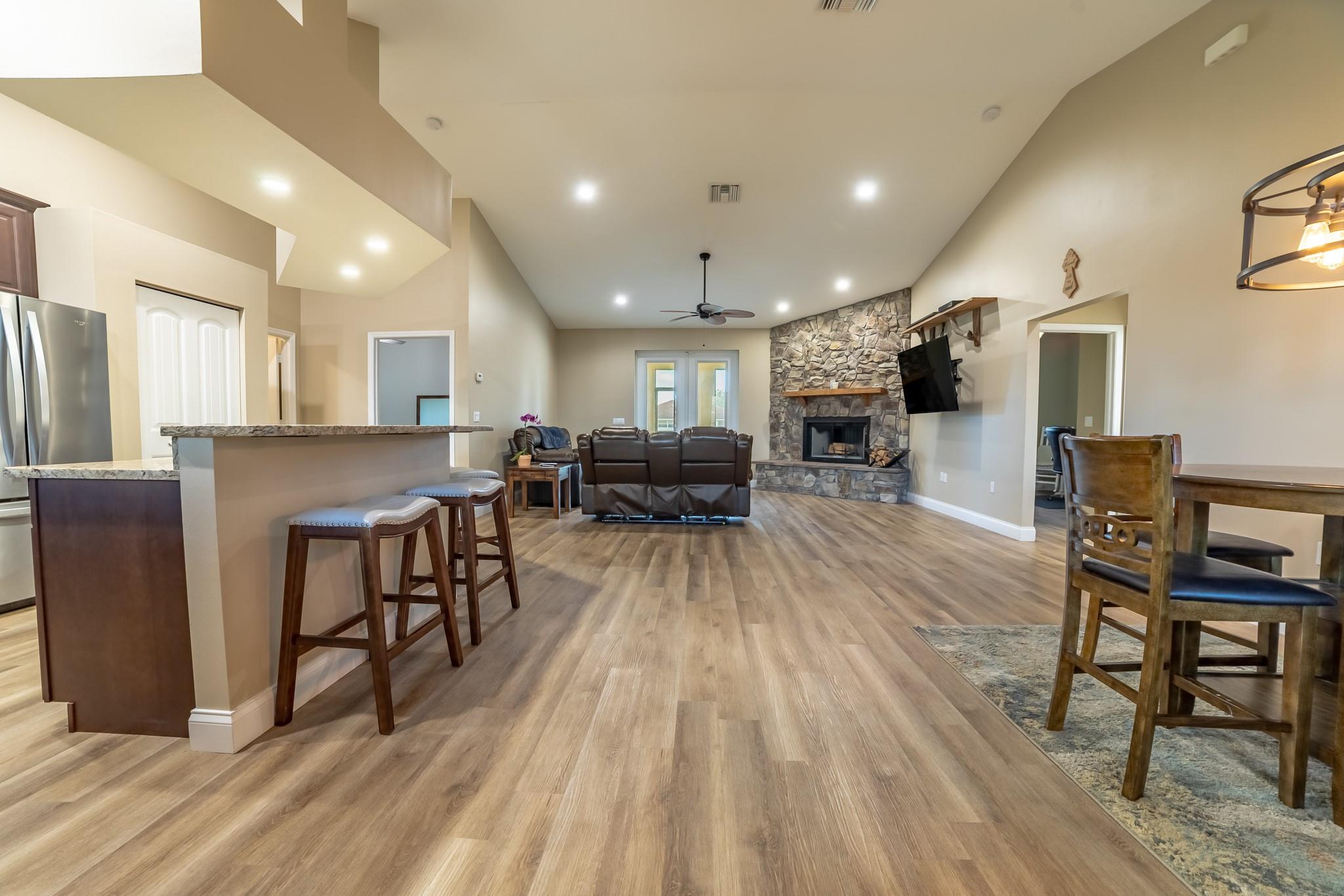 Legacy Court - Residential