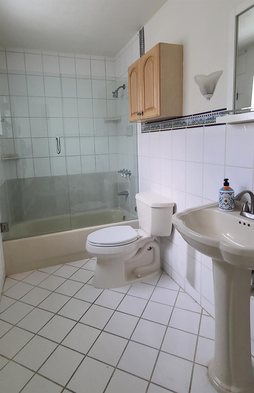 SANDALFOOT COVE SEC 9 - Residential Lease