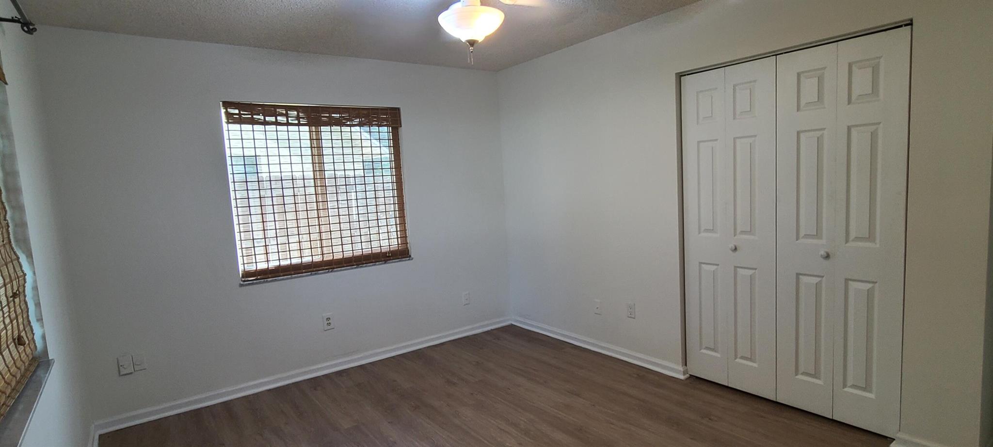 SANDALFOOT COVE SEC 9 - Residential Lease