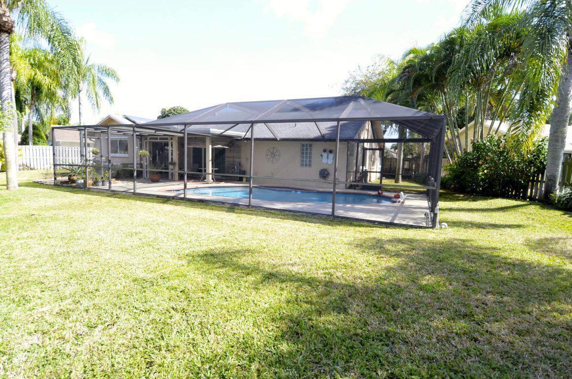 SANDALFOOT COVE SEC 9 - Residential Lease