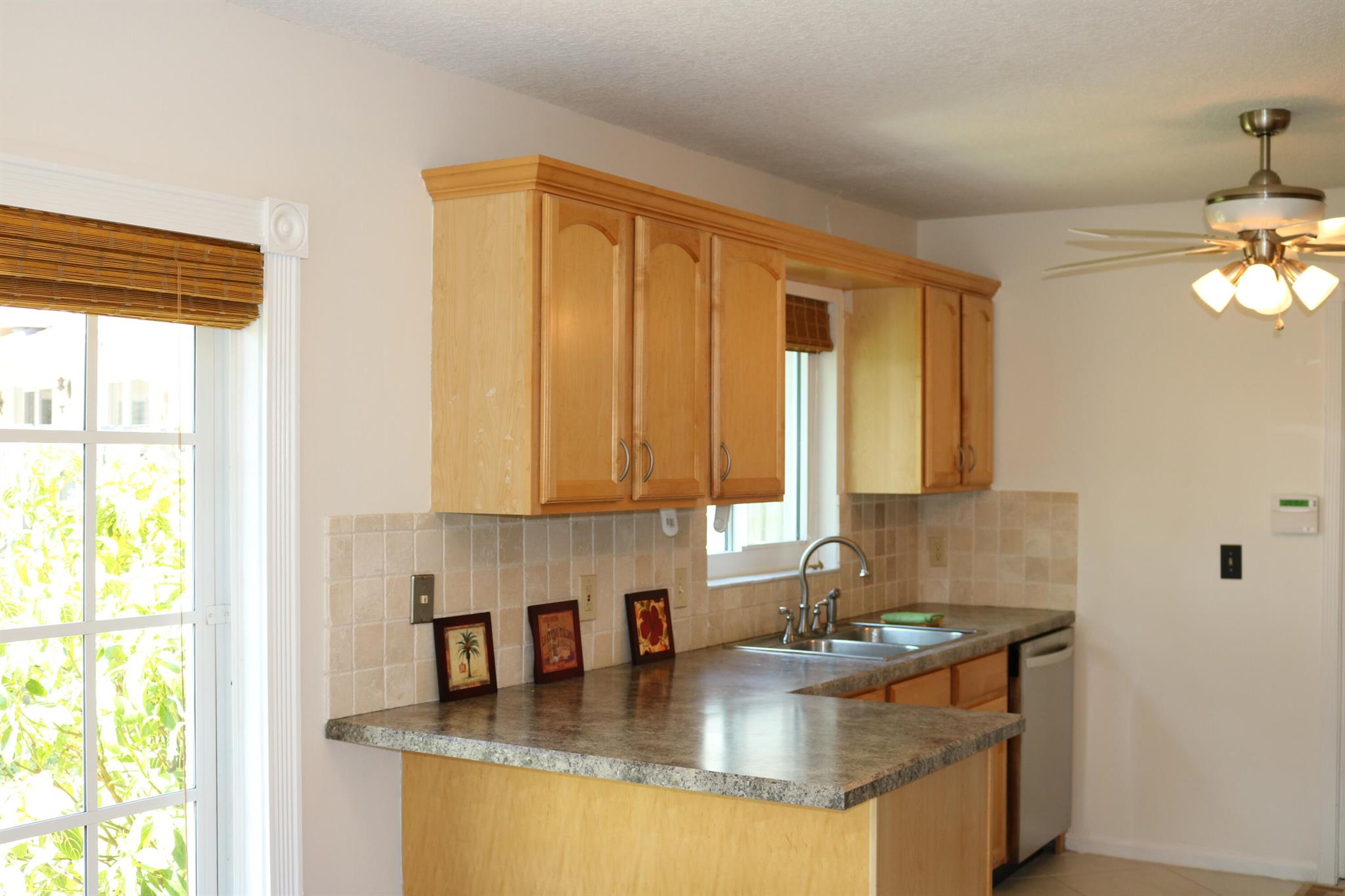 SANDALFOOT COVE SEC 9 - Residential Lease