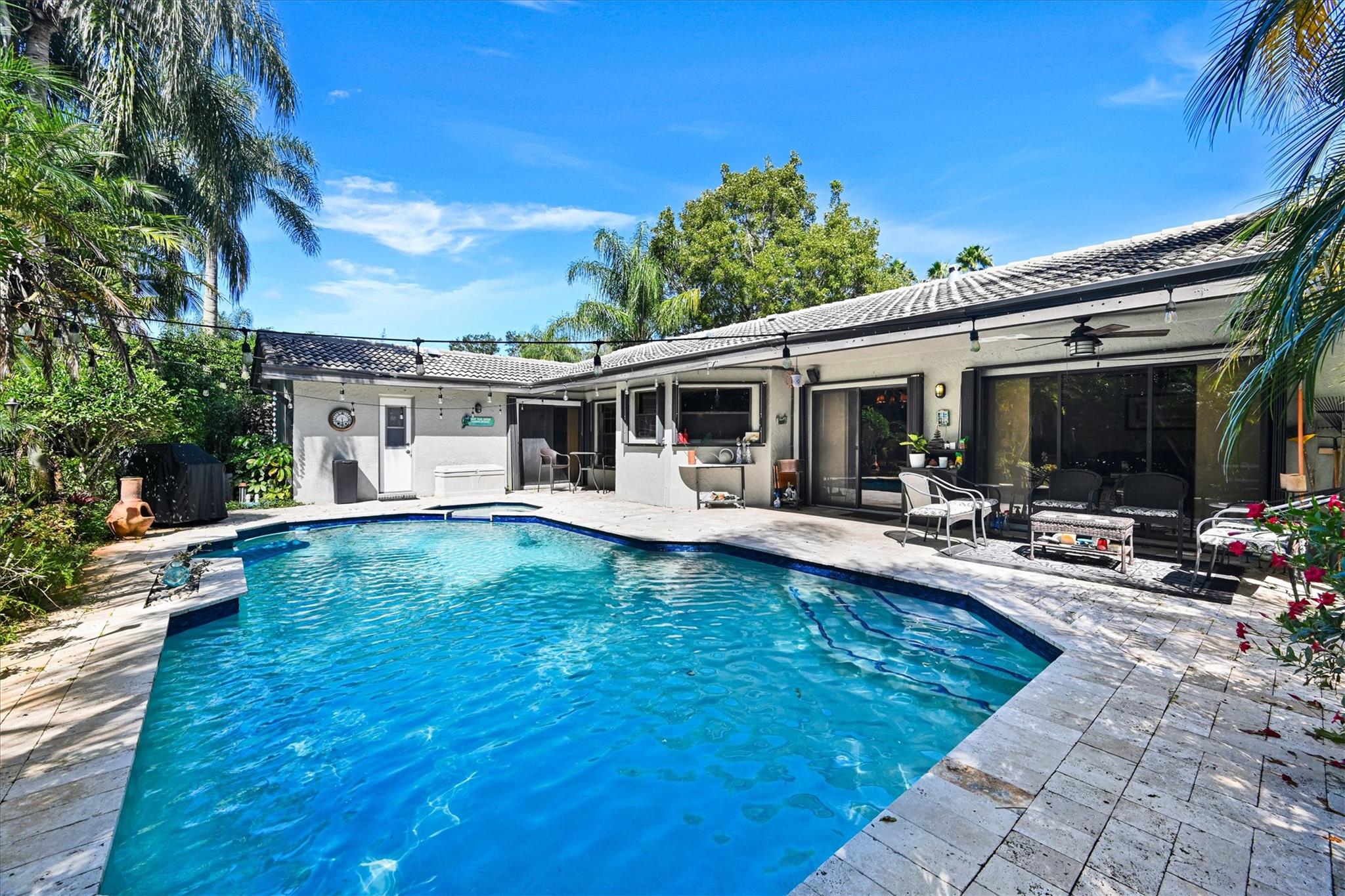 CYPRESS GLEN - Residential