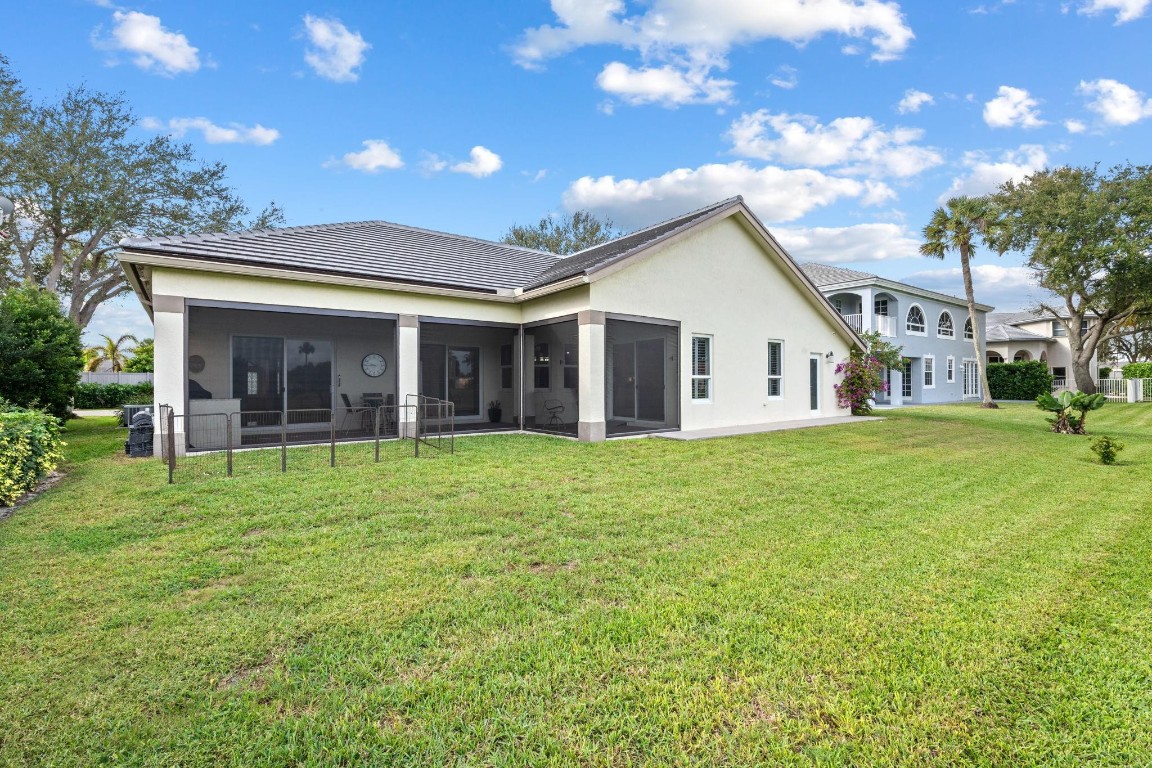 Golf-Tam Village 119-18 B - Residential