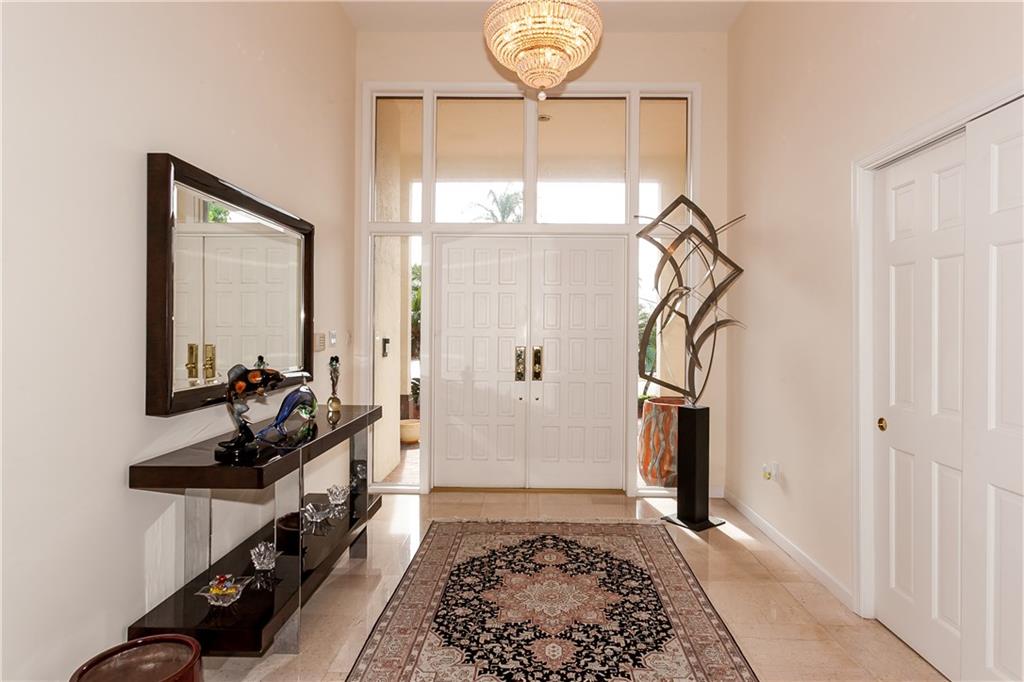 Del Lago Isle 42-2 B - Residential