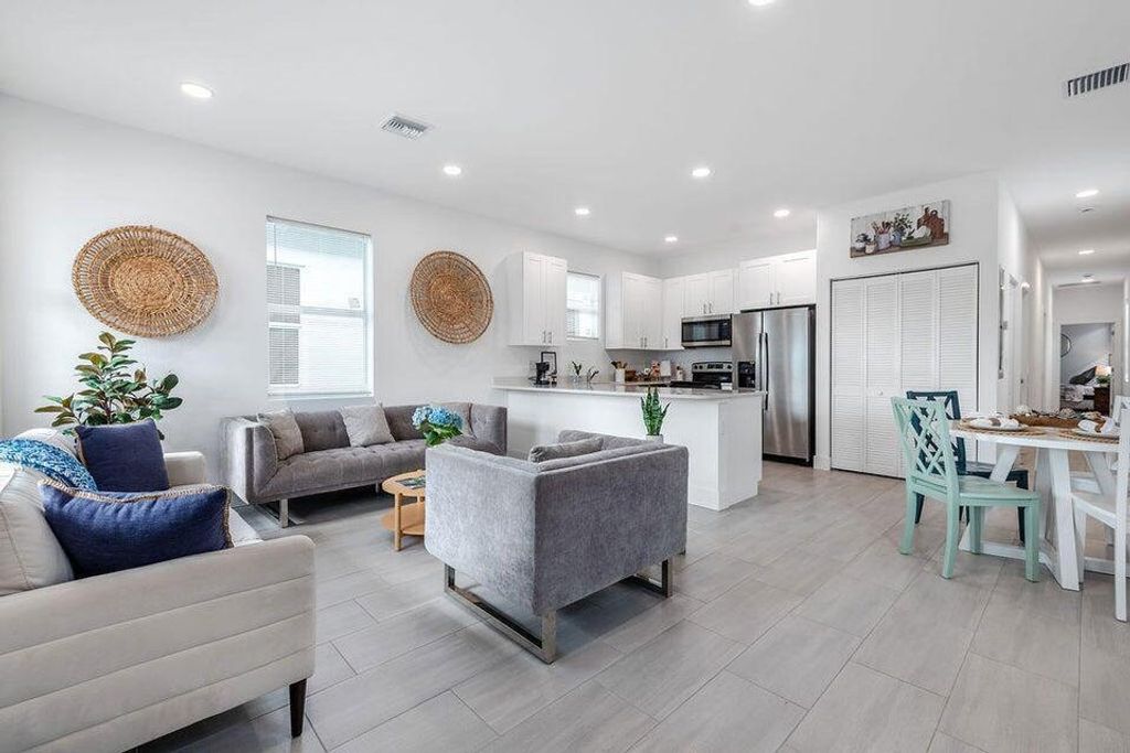 Photo of 2665 Hiawatha Avenue, West Palm Beach, FL 33409 (MLS # B26019787)