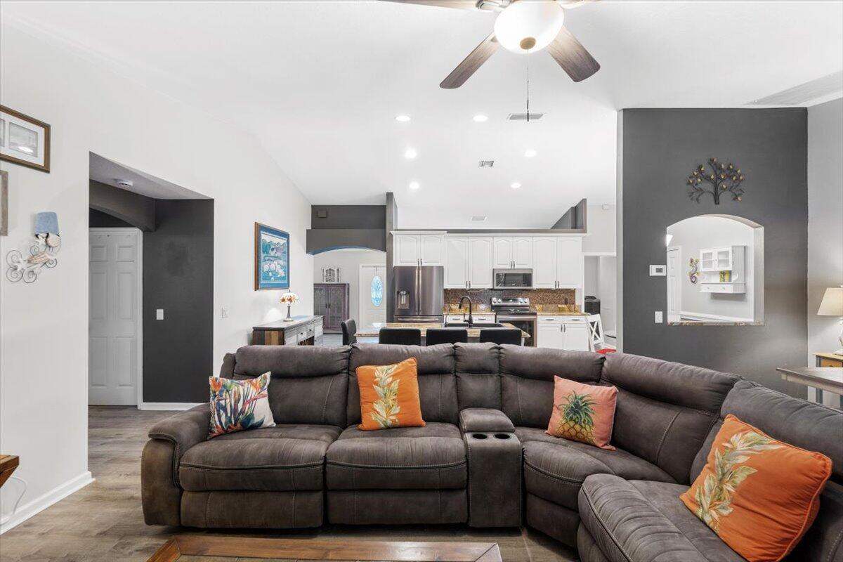 PORT ST LUCIE SECTION 11 - Residential