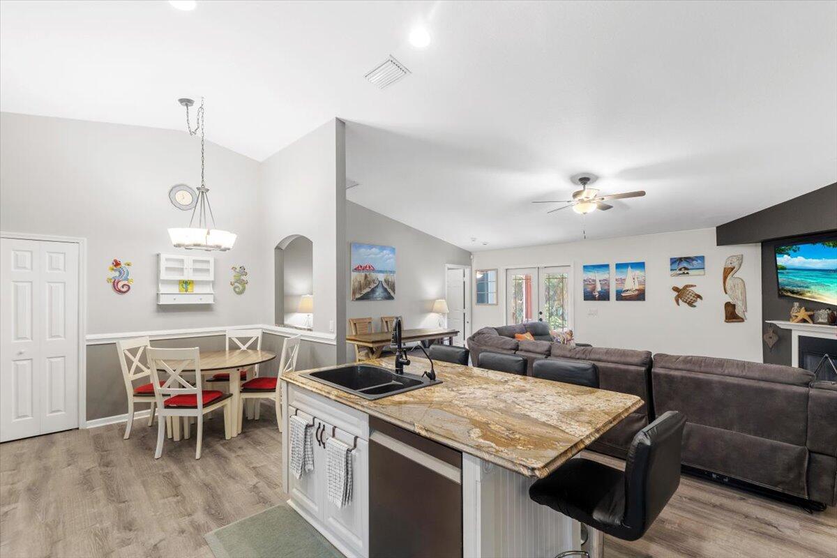 PORT ST LUCIE SECTION 11 - Residential