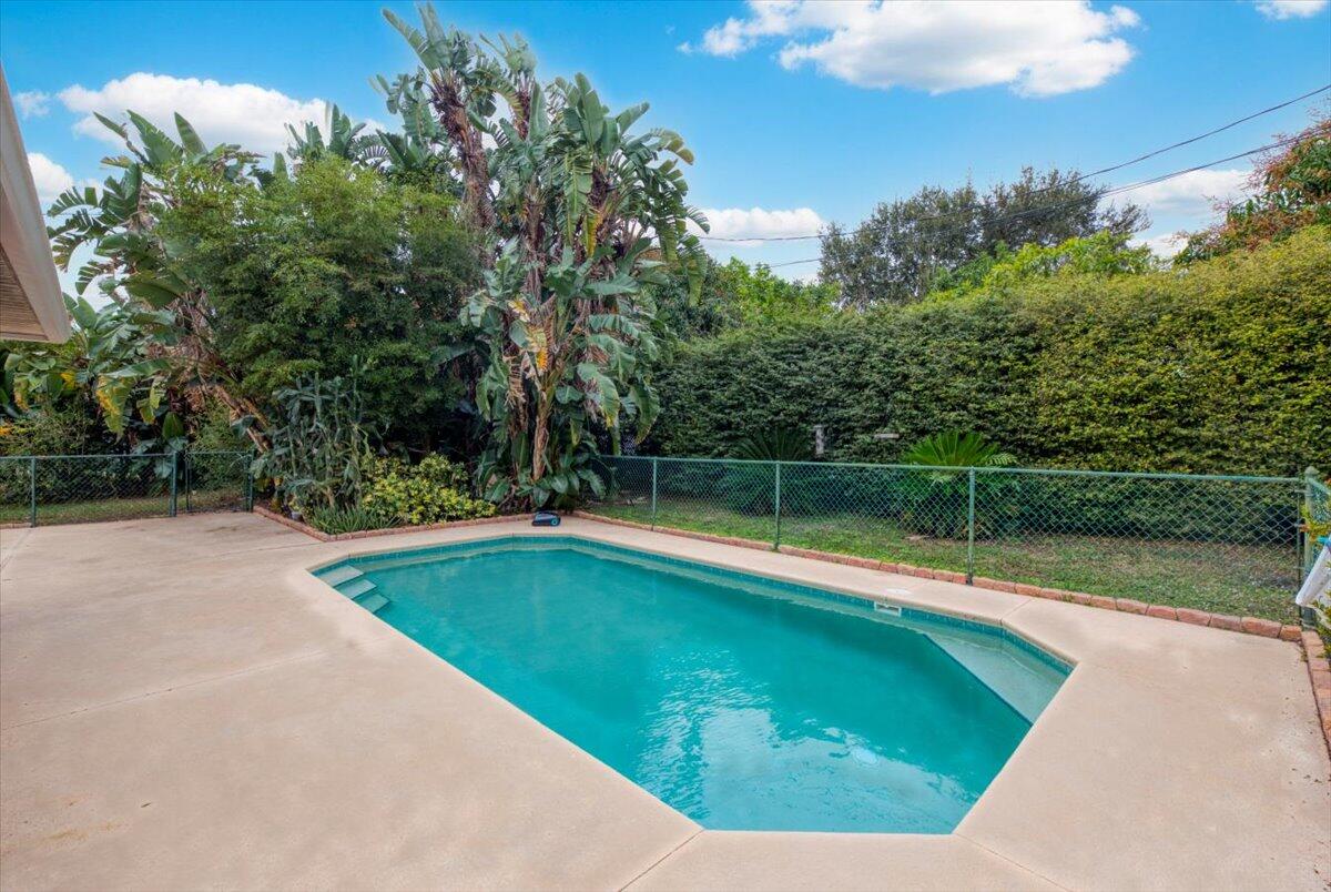 PORT ST LUCIE SECTION 11 - Residential