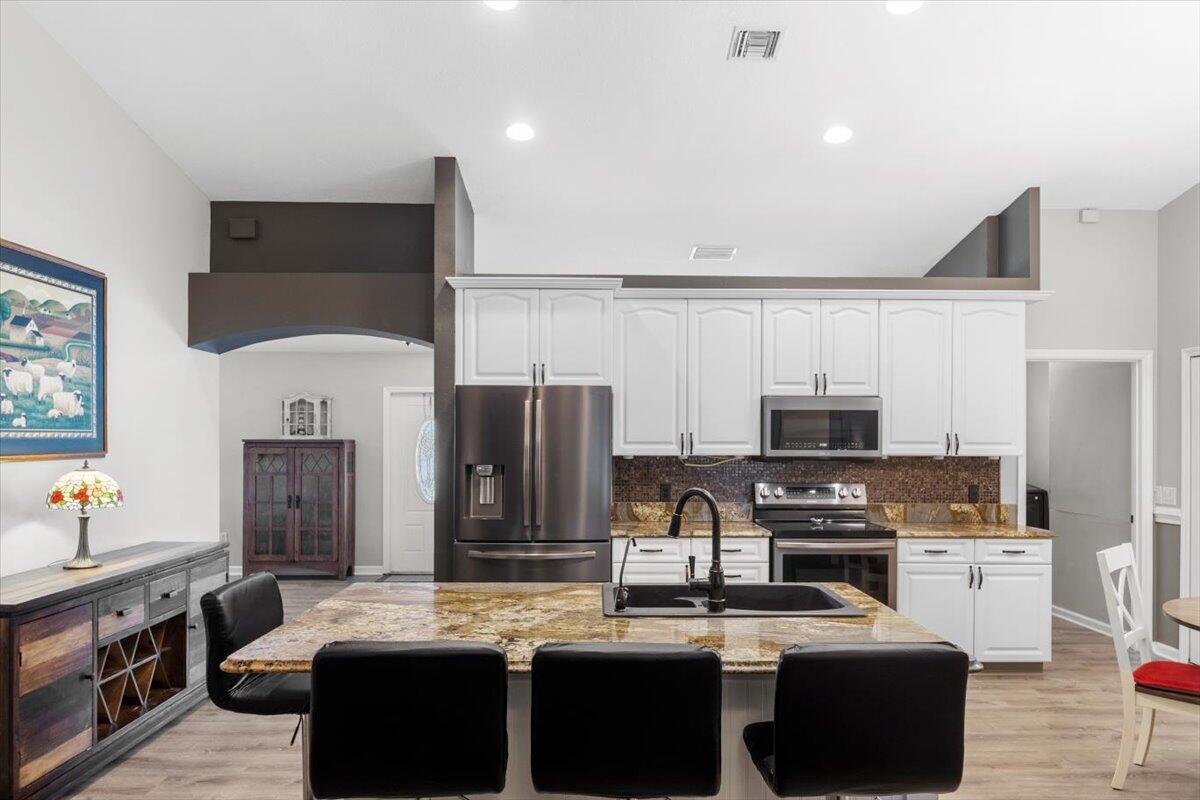 PORT ST LUCIE SECTION 11 - Residential