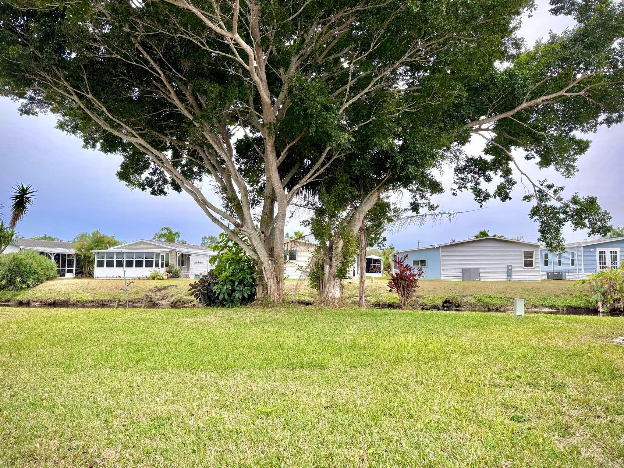 Spanish Lakes One - Residential