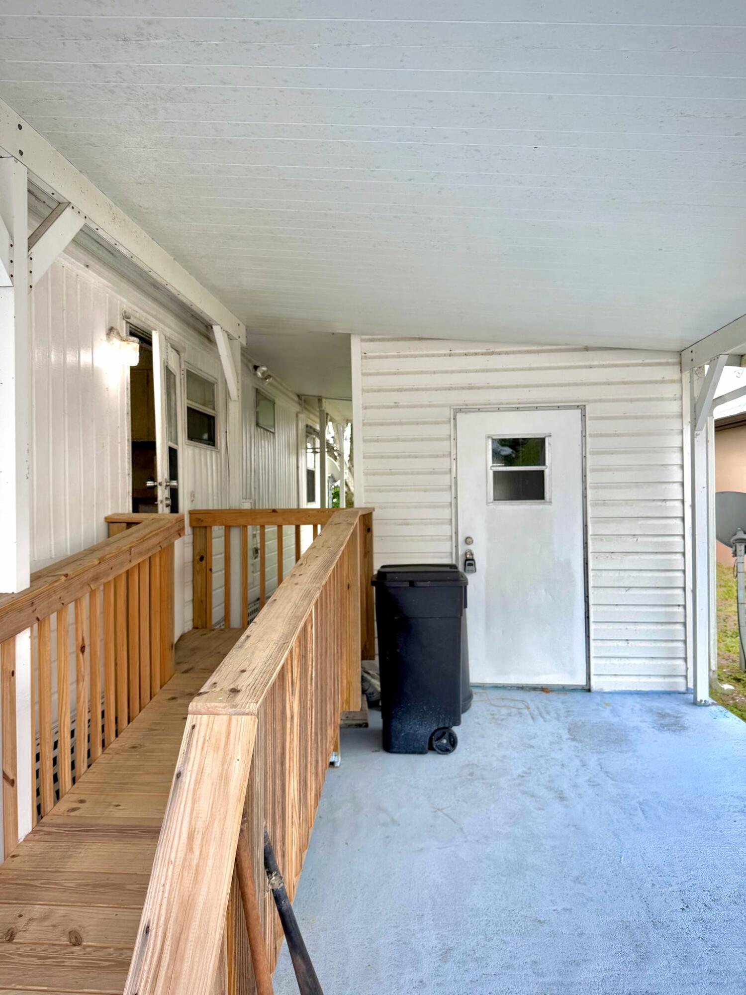 Spanish Lakes One - Residential