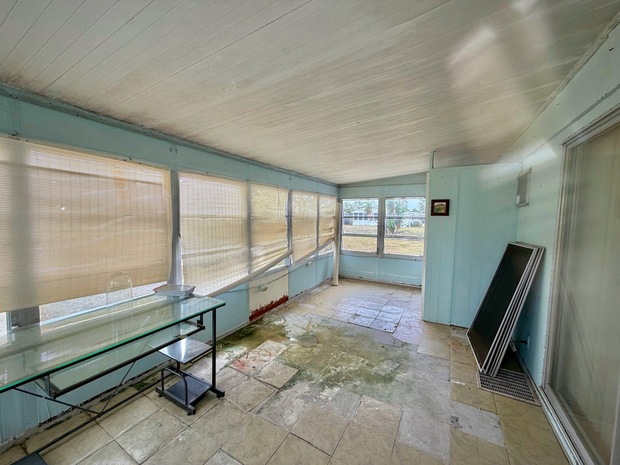 Spanish Lakes One - Residential