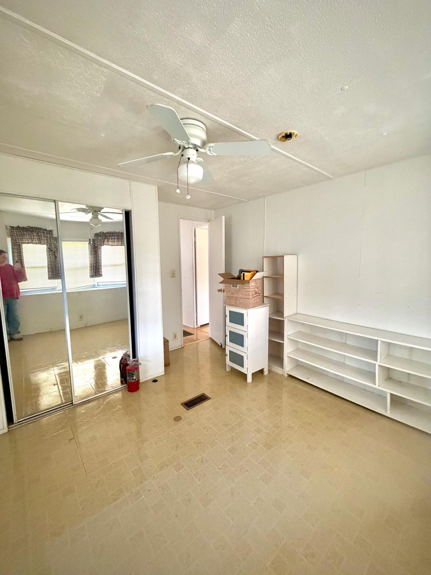 Spanish Lakes One - Residential