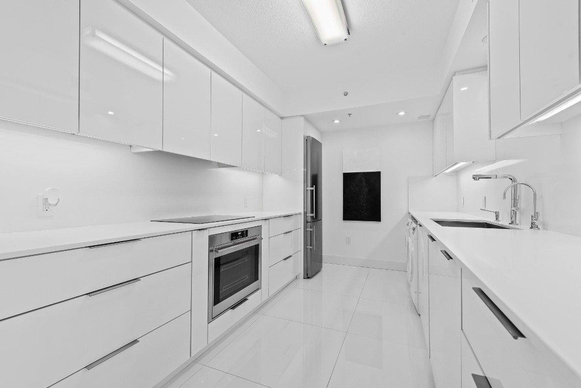 350 Las Olas Place Condo - Residential Lease