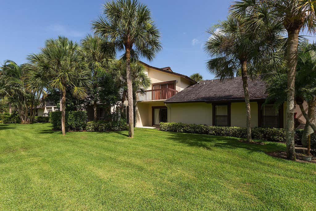 Photo of 11397 Pond View Drive #E102, Wellington, FL 33414 (MLS # B26044214)