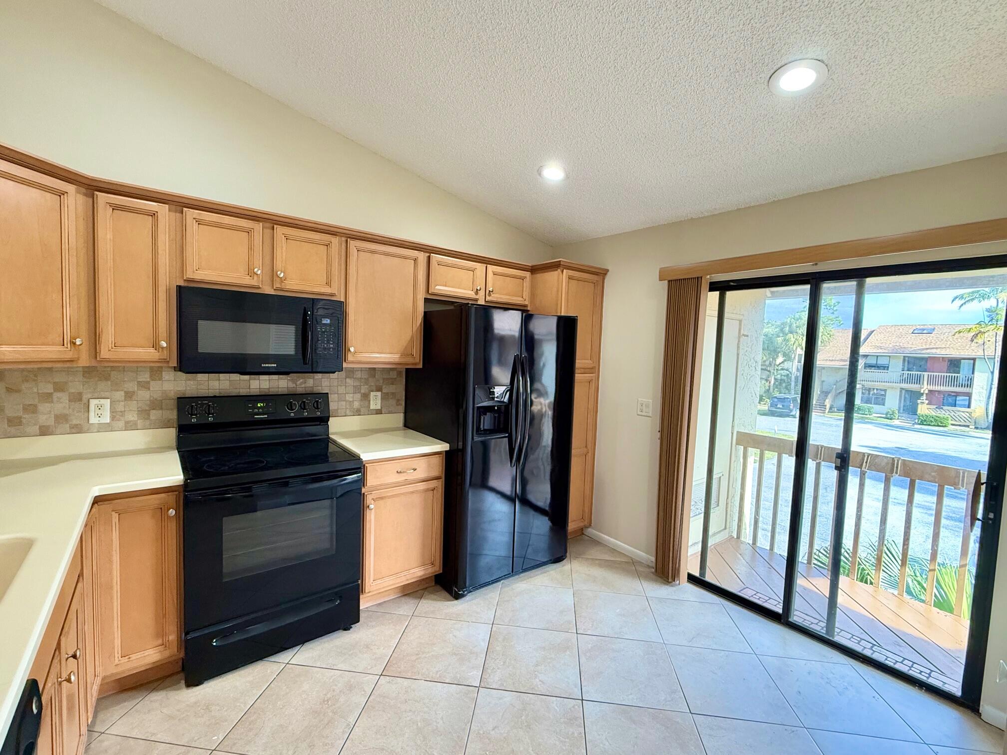 Properties 12989 Odessa Trail 4