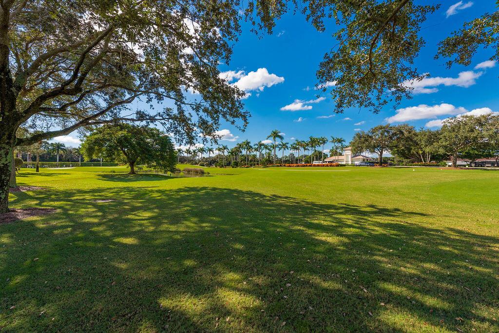 GLENEAGLES CONDO IV - Residential