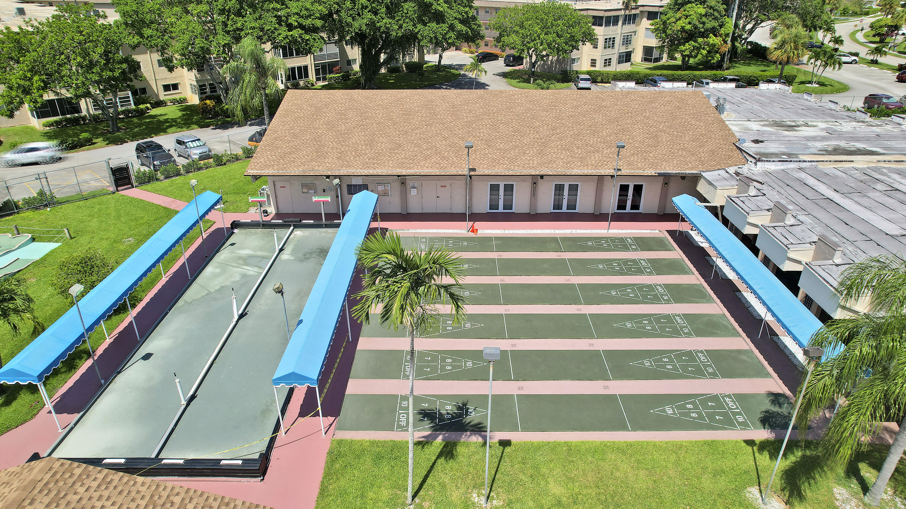 Lakeside Village - Residential