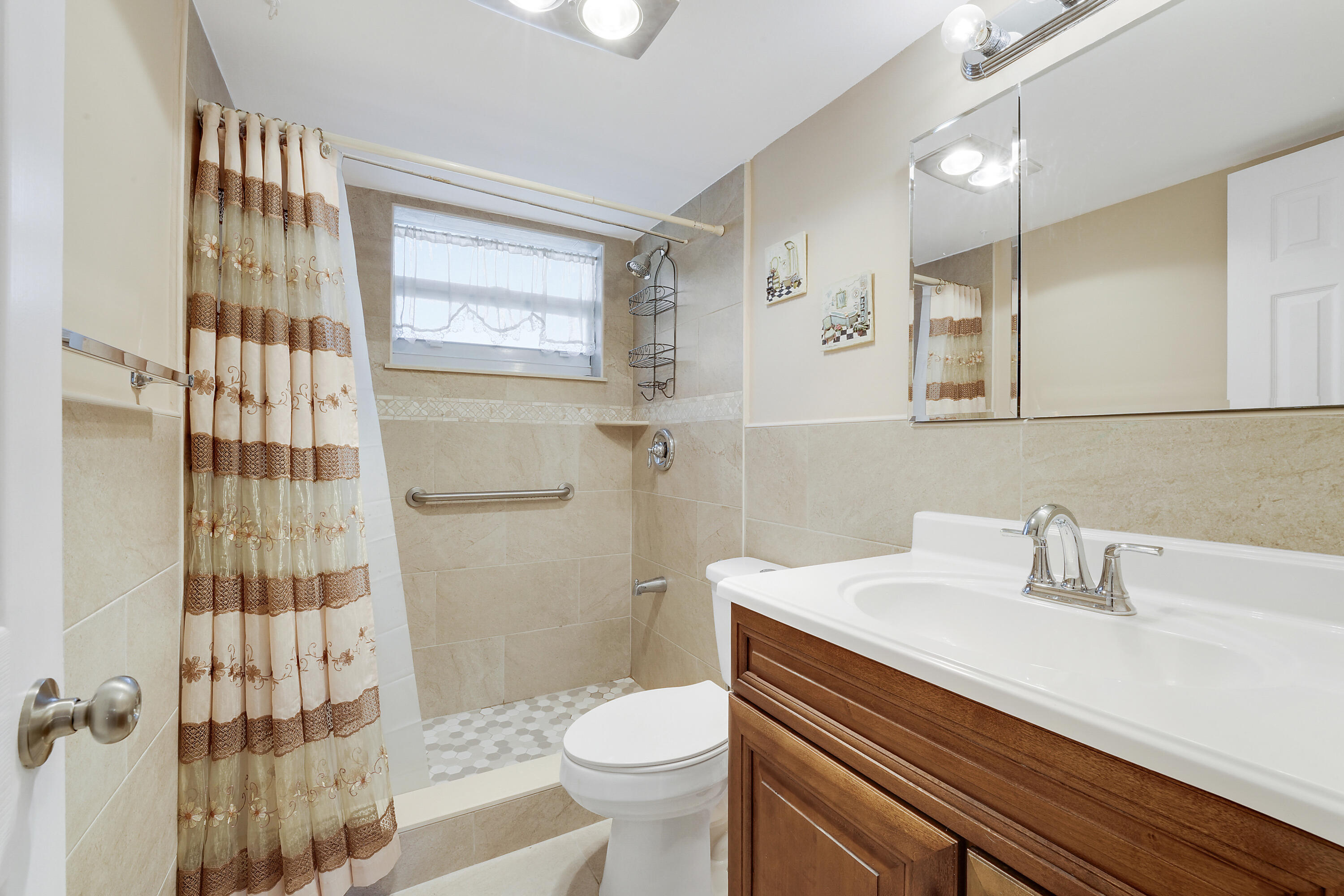 Lakeside Village - Residential