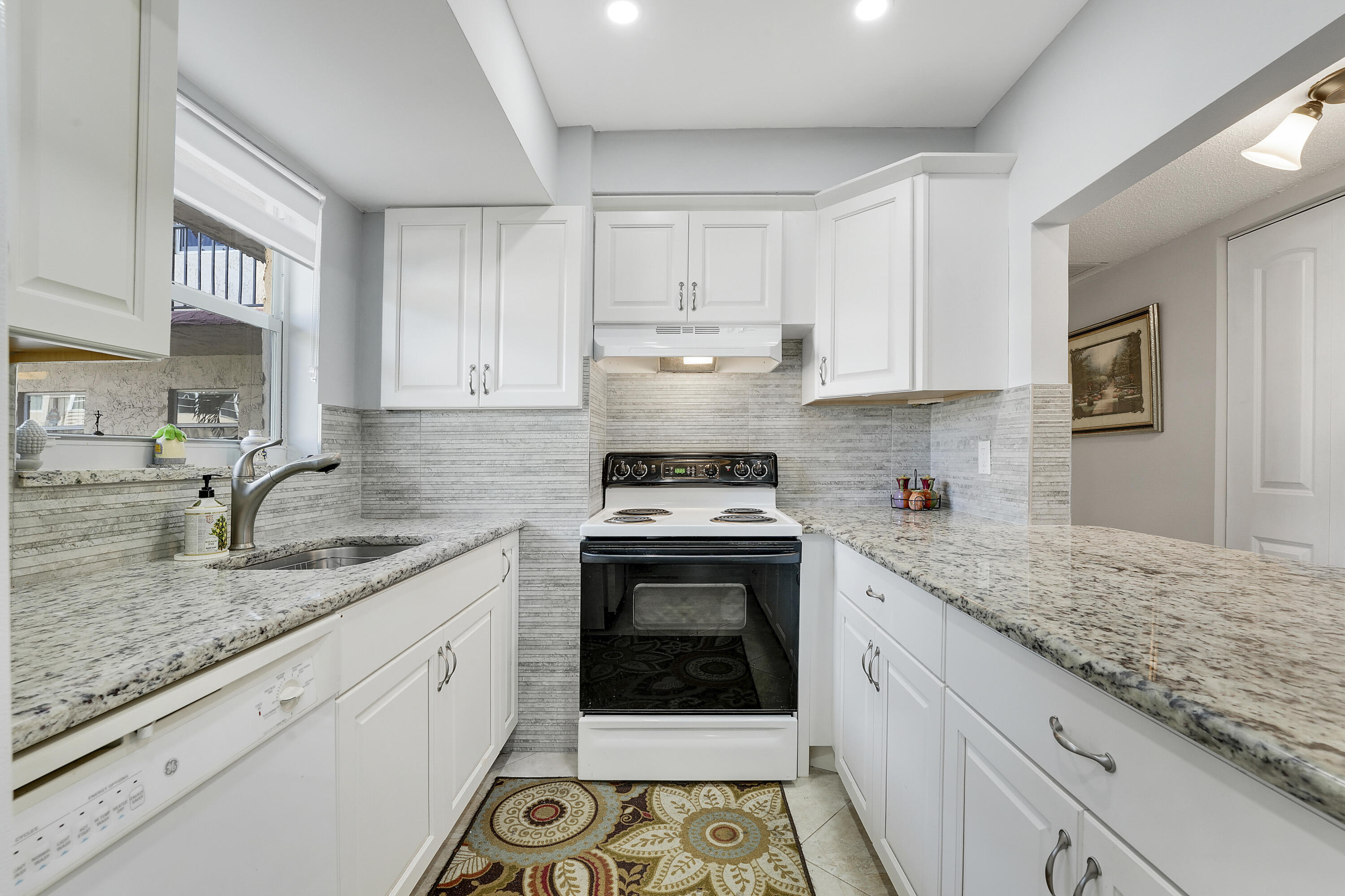 Lakeside Village - Residential