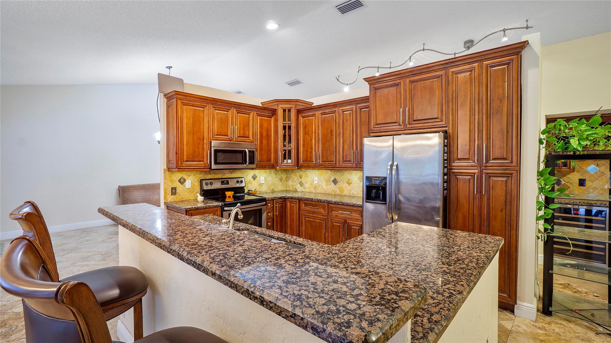 6288 NW 47th Ct