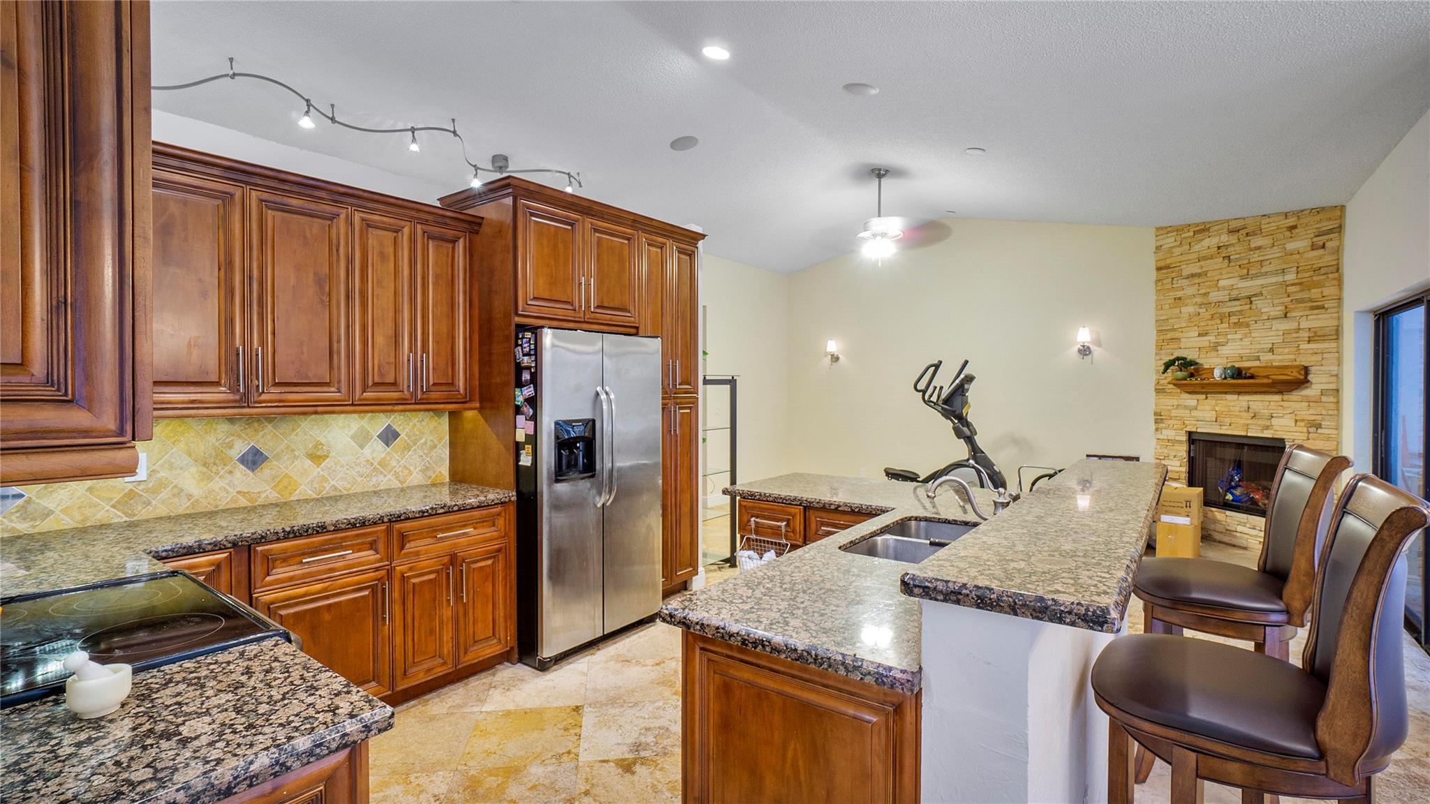 6288 NW 47th Ct