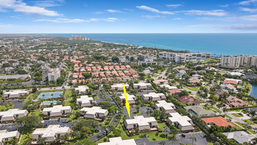 Photo of 1420 Ocean Way, Jupiter, FL 33477 (MLS # B26008940)