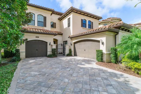 8151 Lost Creek Lane, Delray Beach, FL MLS: R11091622