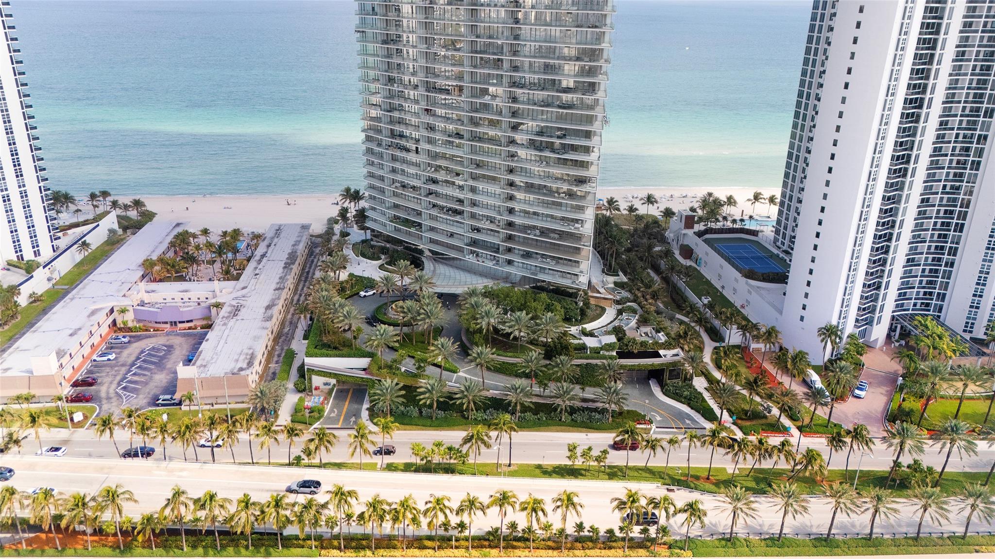 Residences by Armani Casa - Residential