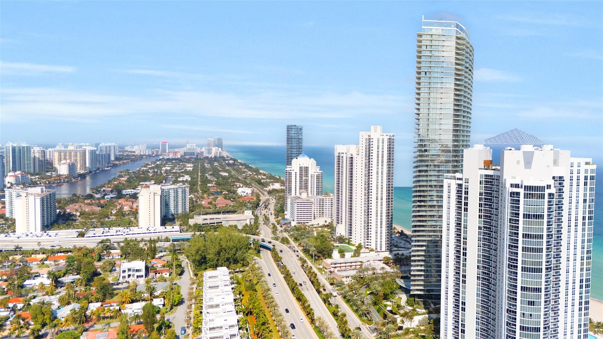 Residences by Armani Casa - Residential