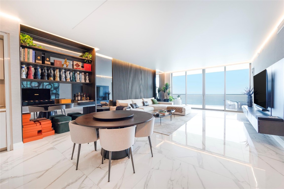 18975 Collins Avenue 3303