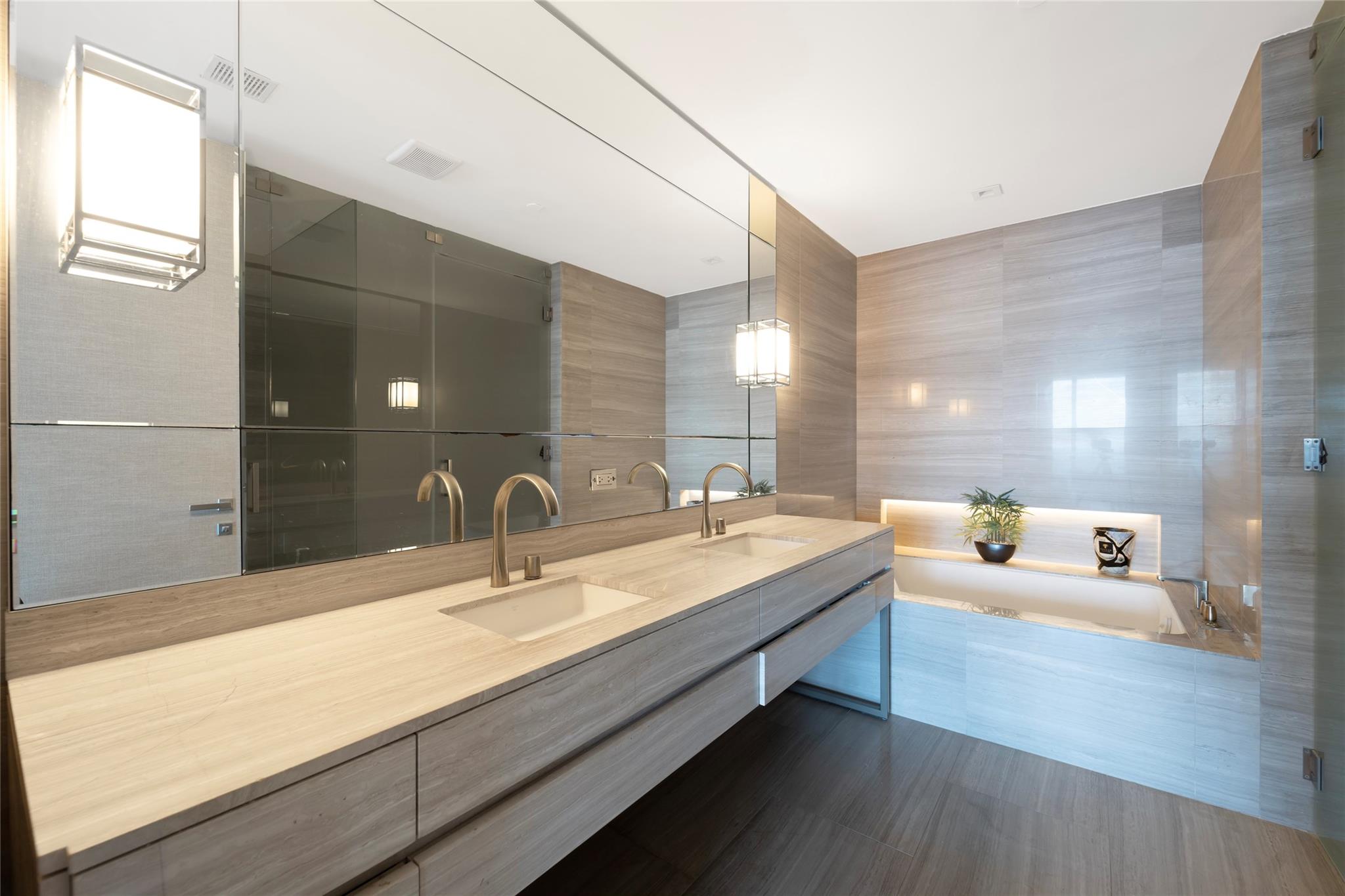 Residences by Armani Casa - Residential