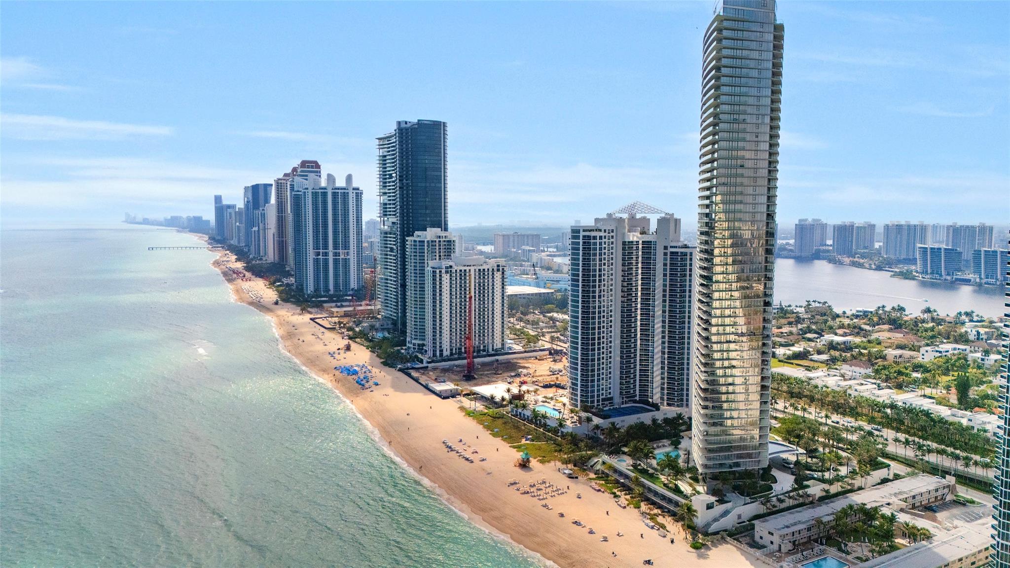 Residences by Armani Casa - Residential