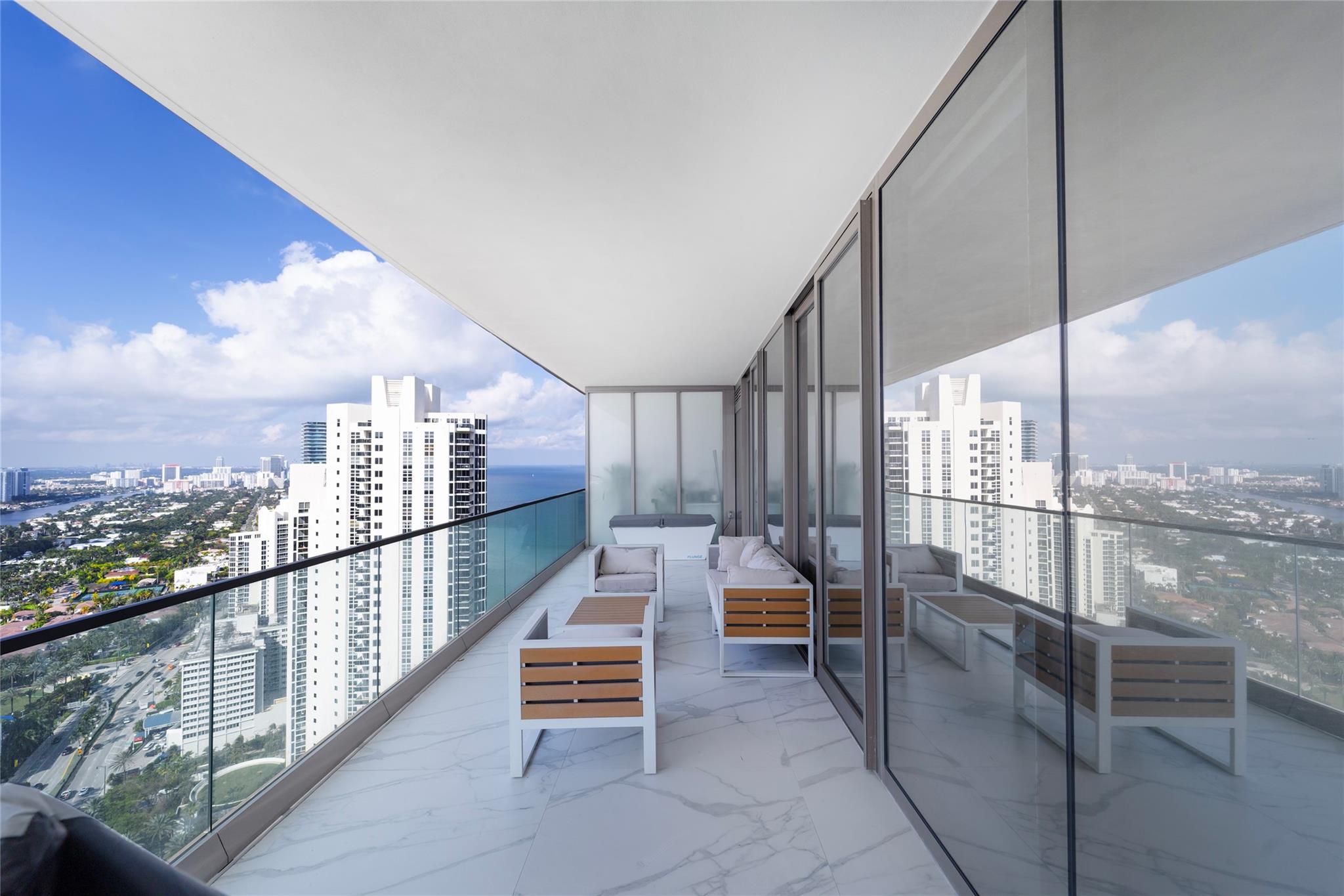 Residences by Armani Casa - Residential