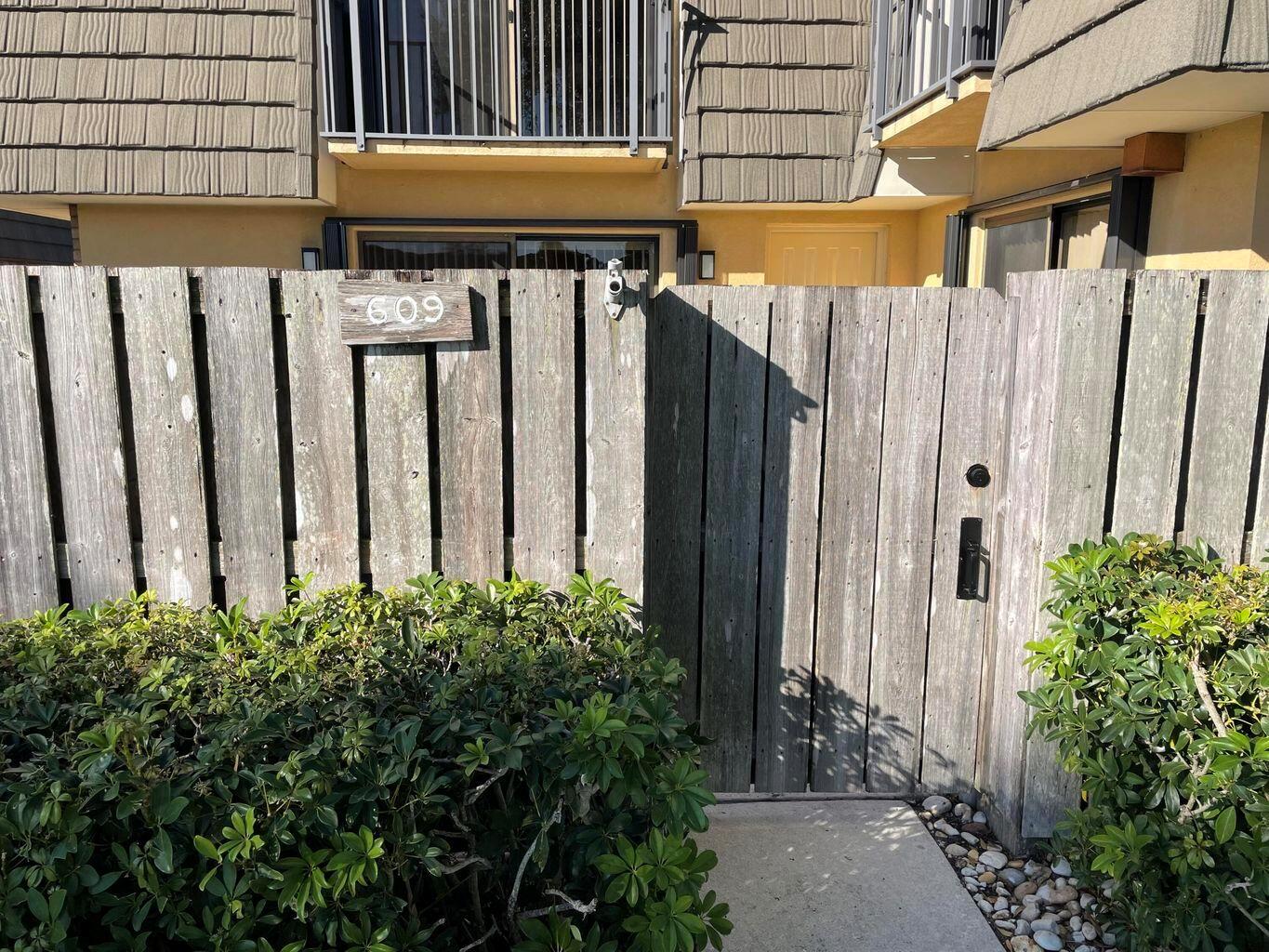2 bedroom 2.5 bath spacious town home overlooking the beautiful lake. Gated outdoor space to make your private little oasis. Property is available March 15, 2024.