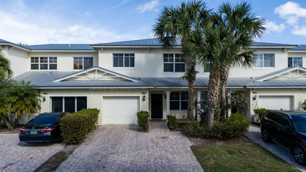 Photo of 3914 Sabal Way, Fort Pierce, FL 34982 (MLS # R10856248)