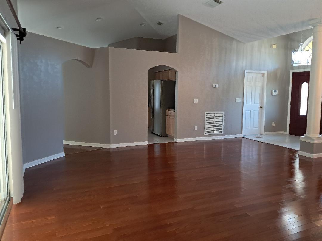 PORT ST LUCIE SECTION 41 - Residential Lease
